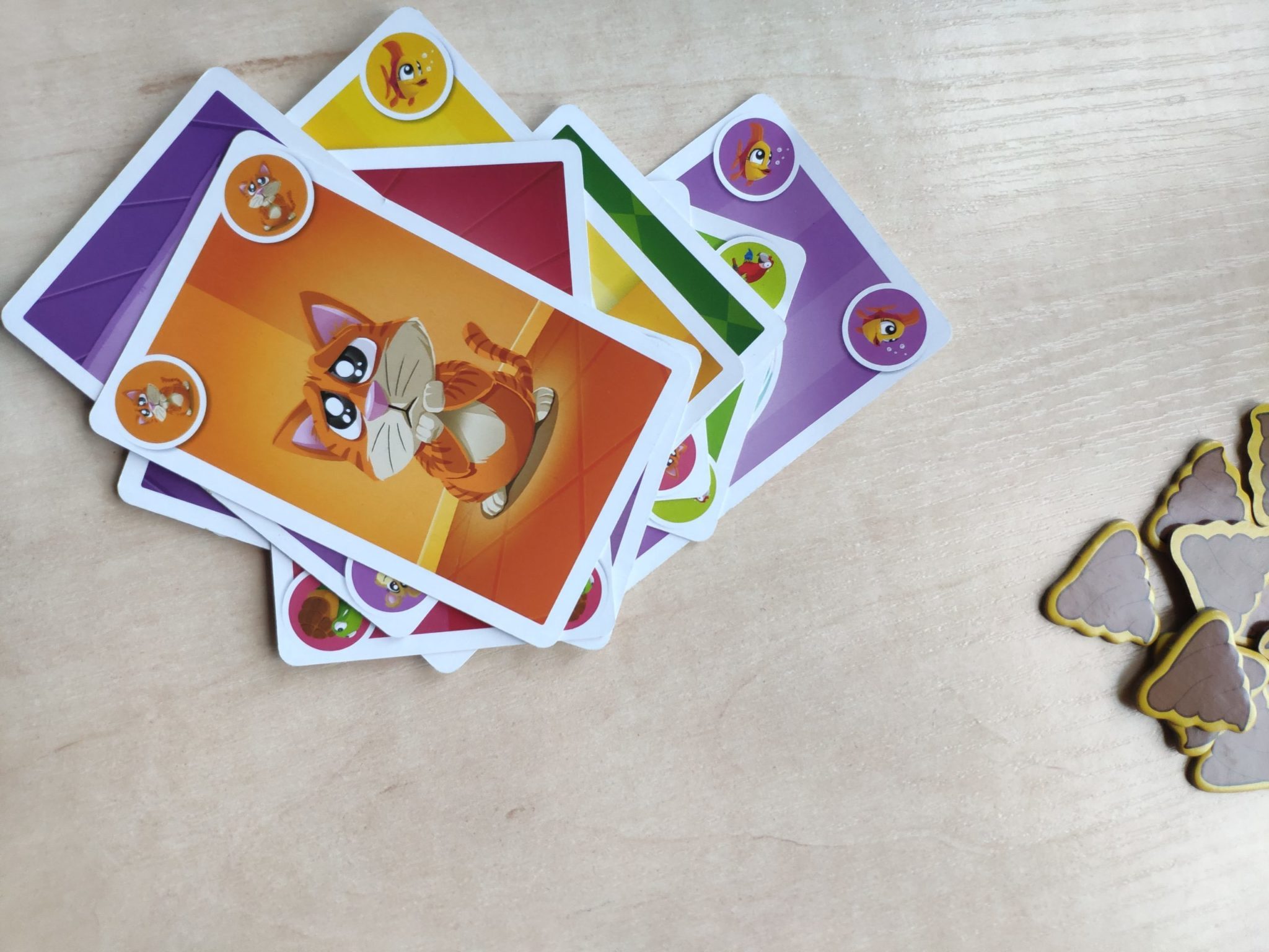 Kto to zrobił karcianka recenzja