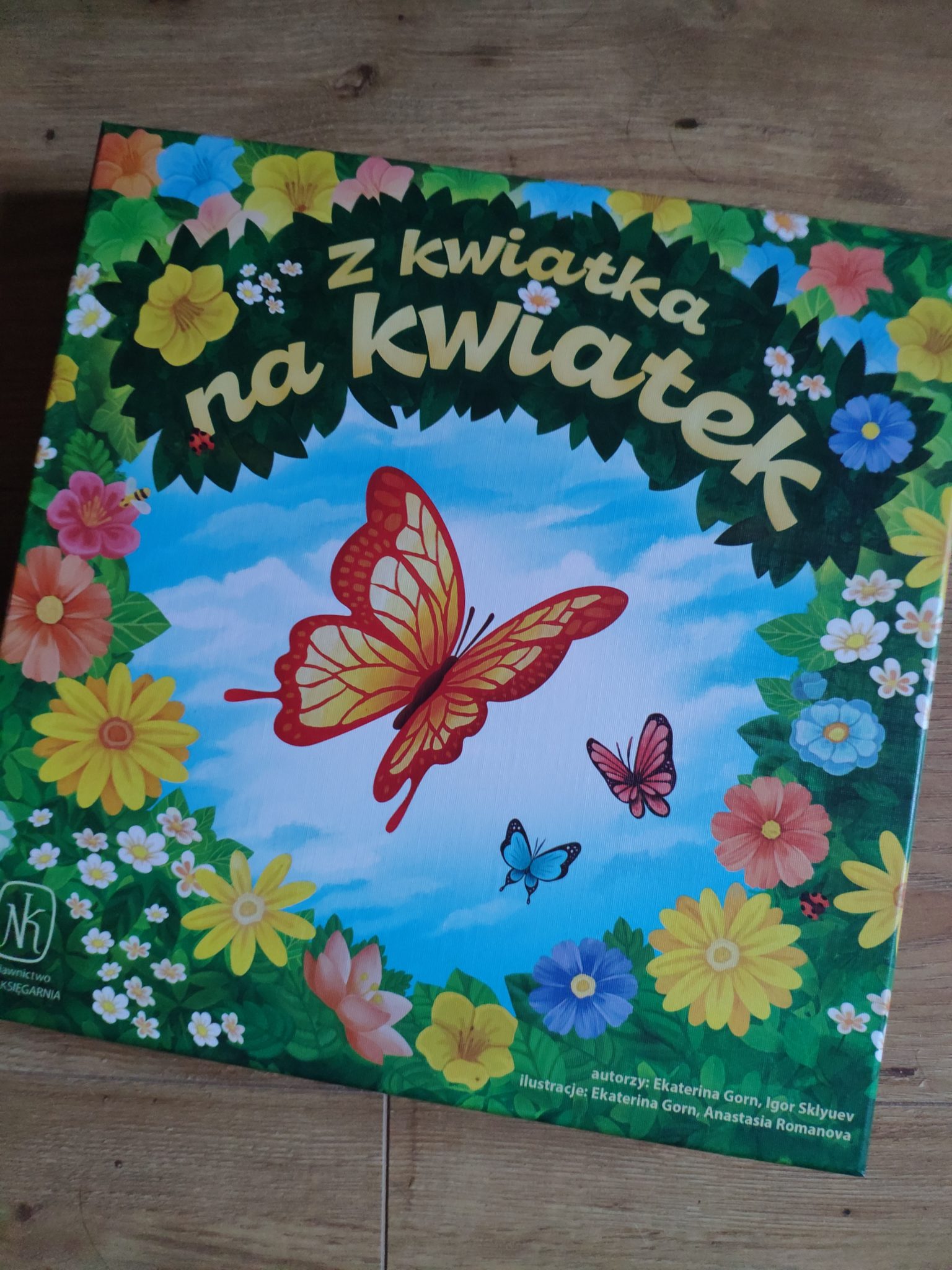 Z kwiatka na kwiatek recenzja i opinia