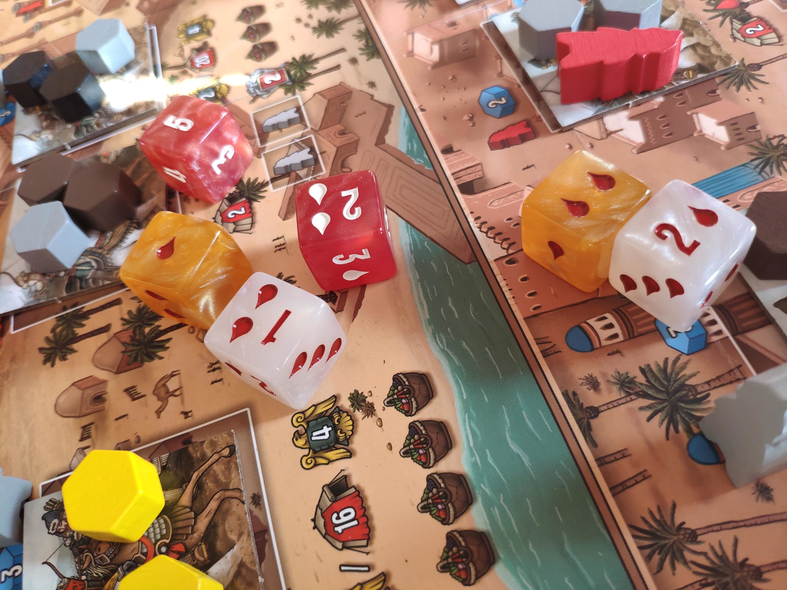 Kolorowe kości do gry