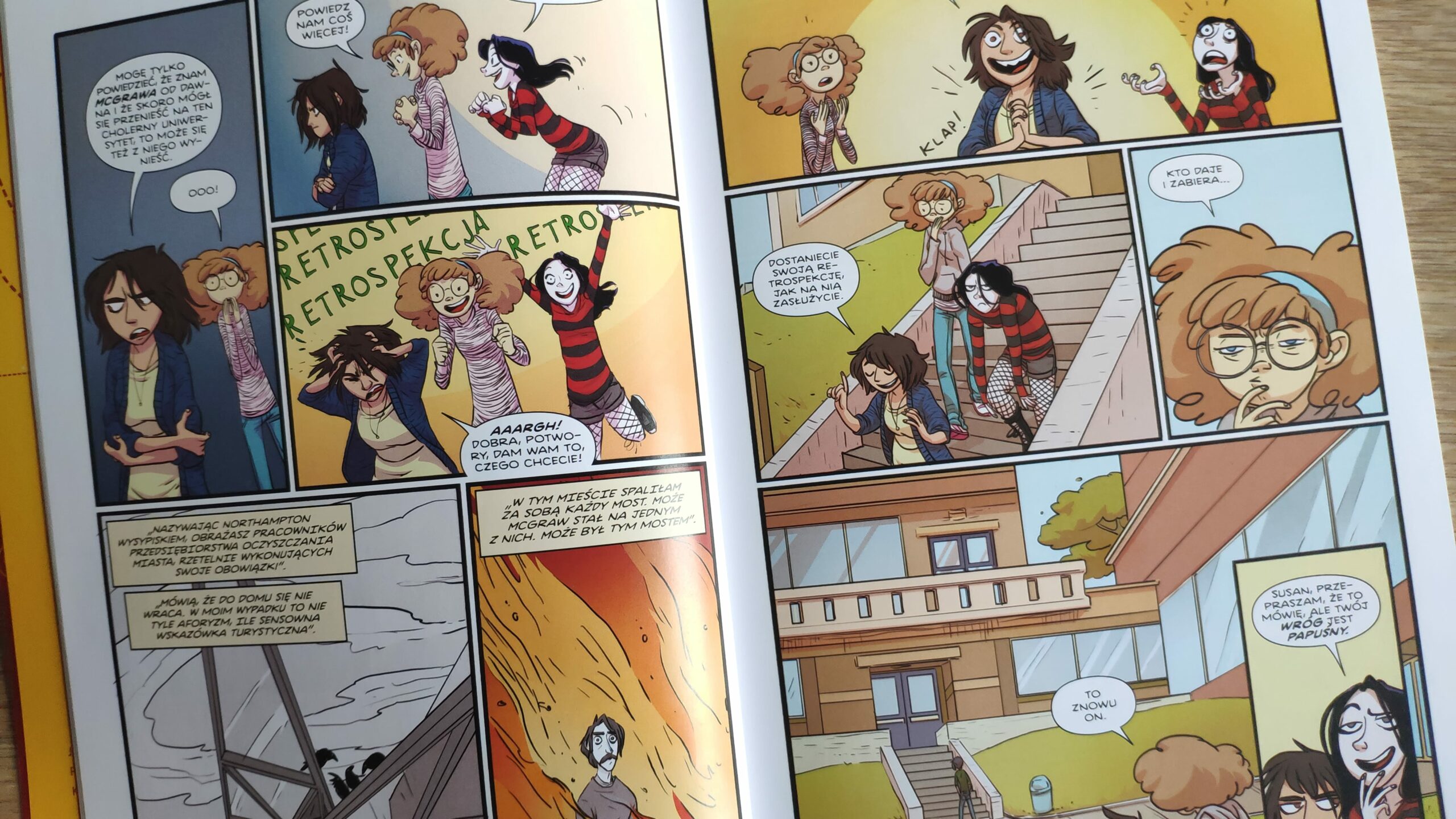 Giant Days tom 1 recenzja