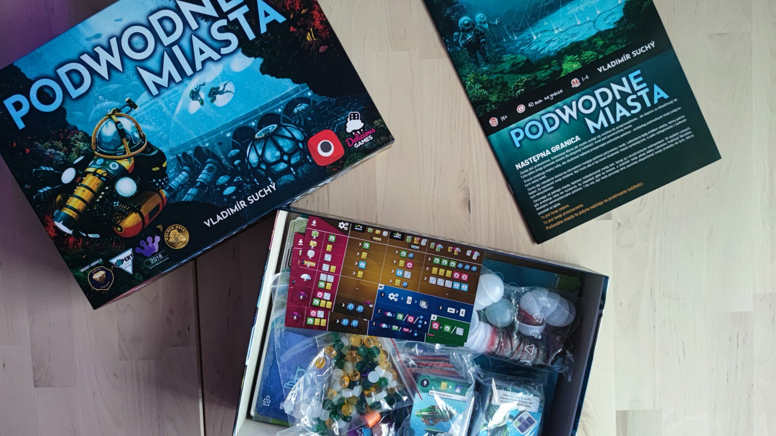 Podwodne miasta recenzja zawartość